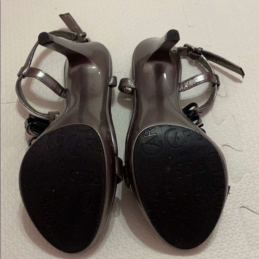 High Heels - Picture 4 of 4